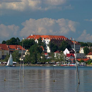Warm-Maz. Ryn, panorama przez jezioro Rynskie.